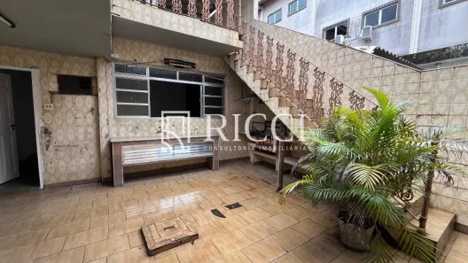 Casa com 4 Quartos à venda, 248m² no Vila Belmiro, Santos