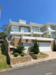 Casa de Condomínio com 3 Quartos à venda, 367m² no João Paulo, Florianópolis