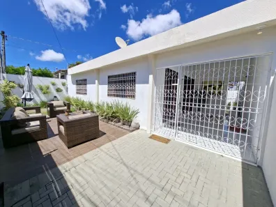 Casa com 4 Quartos para alugar, 240m² no Brisamar, João Pessoa