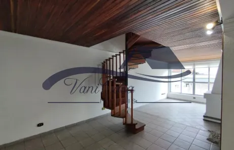 Casa com 3 Quartos à venda, 220m² no Bosque da Saúde, São Paulo