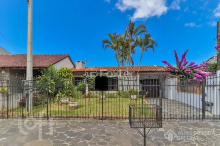 Casa com 3 Quartos à venda, 170m² no Serraria, Porto Alegre