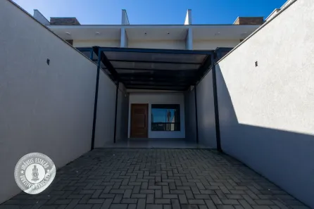 Sobrado com 2 Quartos à venda, 107m² no Santa Terezinha, Gaspar