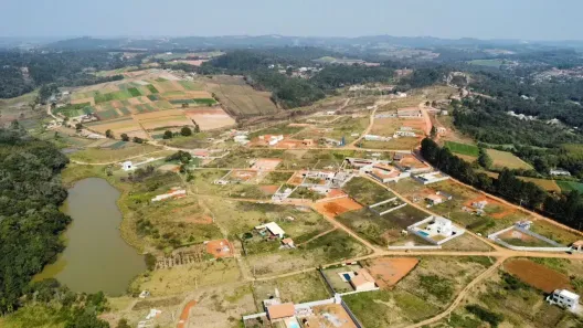 Lote/Terreno à venda, 600m² no Centro, Ibiúna