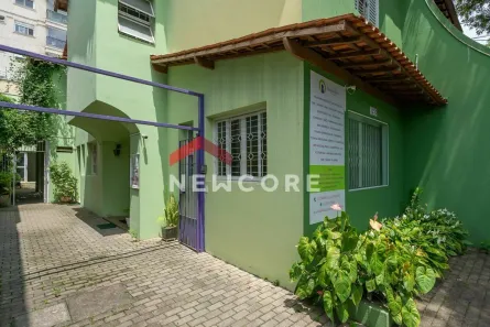 Sobrado com 5 Quartos à venda, 270m² no Água Branca, São Paulo