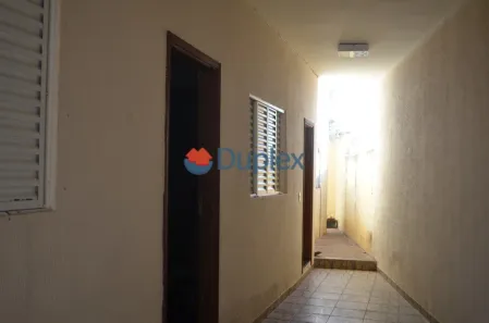 Casa com 3 Quartos para alugar, 350m² no Chácara das Flores, Bauru