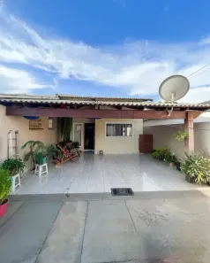 Casa com 3 Quartos à venda, 200m² no Jardim Cruzeiro, Feira de Santana