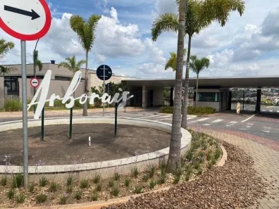 Lote/Terreno à venda, 420m² no Loteamento Residencial Arborais, Campinas