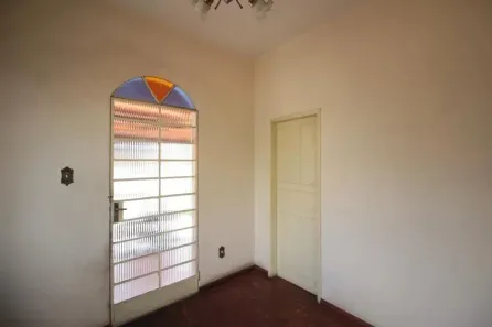Casa com 6 Quartos à venda, 360m² no Santa Rosa, Belo Horizonte