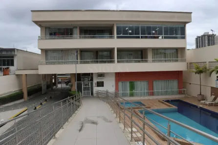 Apartamento com 2 Quartos à venda, 74m² no Barreiros, São José
