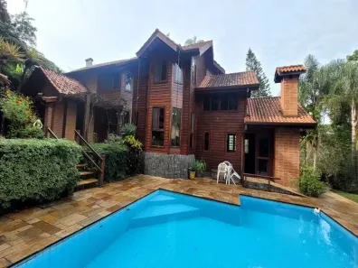 Casa de Condomínio com 3 Quartos à venda, 220m² no Cumbari, Mairiporã