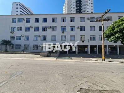 Apartamento com 2 Quartos para alugar, 49m² no Estreito, Florianópolis