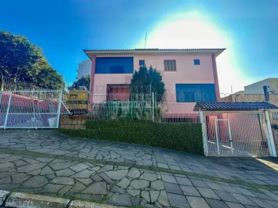 Casa com 5 Quartos para alugar, 319m² no Marechal Rondon, Canoas