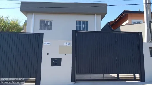 Casa com 2 Quartos à venda, 61m² no Vila Santa Helena, Atibaia