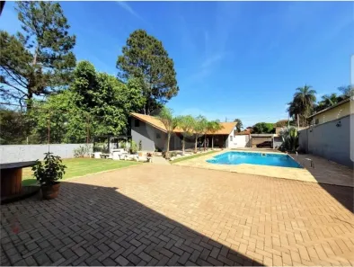Fazenda/Sítio com 4 Quartos à venda, 300m² no Dois Córregos, Piracicaba