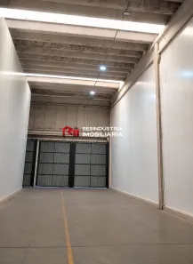 Galpão/Depósito/Armazém para alugar, 623m² no Jardim Jaraguá, São Paulo