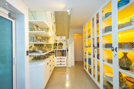 Casa de Condomínio com 4 Quartos à venda, 621m² no Campo Comprido, Curitiba