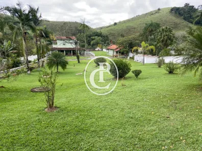 Fazenda/Sítio com 4 Quartos à venda, 350m² no , São José dos Campos