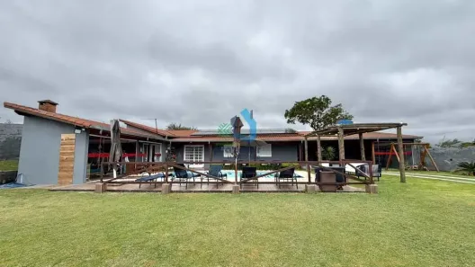 Fazenda/Sítio com 3 Quartos à venda, 700m² no Dona Catarina, Mairinque