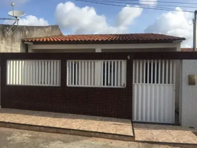 Casa com 2 Quartos à venda, 115m² no Eduardo Gomes, São Cristóvão