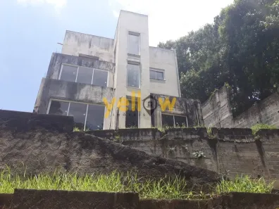 Casa de Condomínio com 3 Quartos à venda, 800m² no Arujázinho I, II e III, Arujá