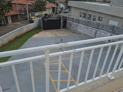 Casa de Condomínio com 2 Quartos à venda, 78m² no Jardim Santo Antônio da Boa Vista, Jacareí