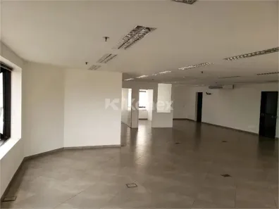 Sala Comercial à venda, 90m² no Água Branca, São Paulo