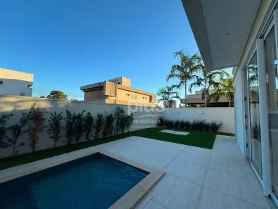 Casa de Condomínio com 4 Quartos à venda, 296m² no Plano Diretor Sul, Palmas