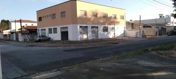 Prédio Residencial com 6 Quartos à venda, 600m² no Jardim Marieta, Taubaté