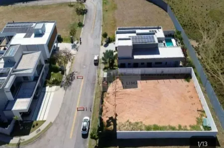 Lote/Terreno à venda, 600m² no Condomínio Residencial Colinas do Paratehy, São José dos Campos
