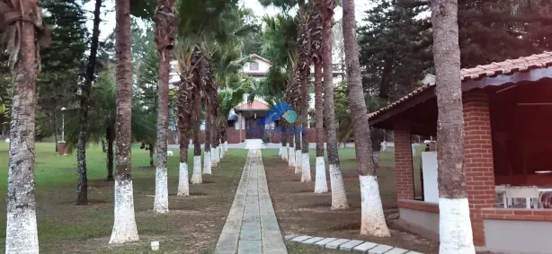 Fazenda/Sítio com 6 Quartos à venda, 480m² no Veraneio Irajá, Jacareí