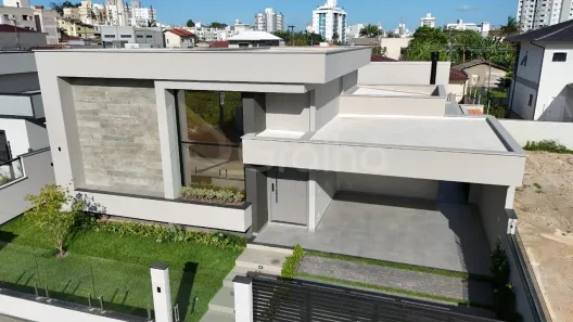 Casa com 3 Quartos à venda, 160m² no São Sebastião, Palhoça