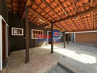Casa de Condomínio com 3 Quartos para alugar, 315m² no Residencial Florença, Rio Claro