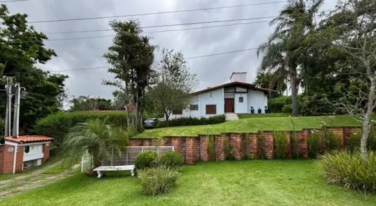 Casa de Condomínio com 4 Quartos à venda, 318m² no do Carmo (Canguera), São Roque