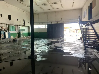 Galpão/Depósito/Armazém com 15 Quartos para alugar, 1300m² no São Jorge, Manaus