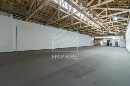 Galpão/Depósito/Armazém para alugar, 550m² no Vila Romana, São Paulo