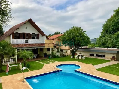 Casa com 6 Quartos à venda, 450m² no Almeida Prado, Igaratá