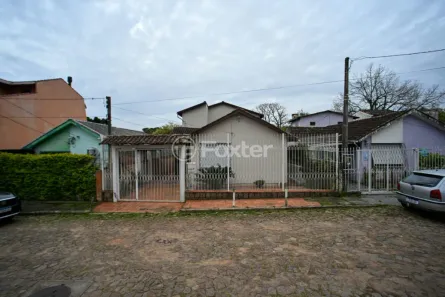 Casa com 3 Quartos à venda, 160m² no Cavalhada, Porto Alegre