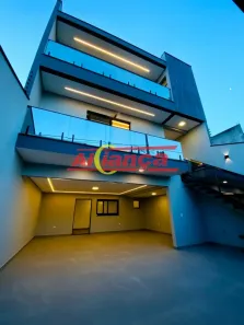 Sobrado com 3 Quartos à venda, 218m² no Residencial e Comercial Guarulhos, Guarulhos