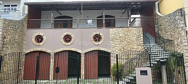 Casa à venda, 283m² no São Pedro, Juiz de Fora