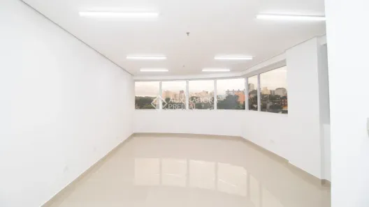 Sala Comercial para alugar, 34m² no Santa Terezinha, São Bernardo do Campo