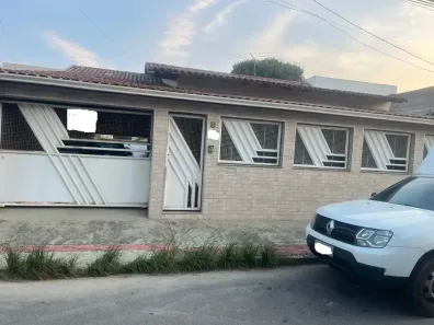 Casa com 3 Quartos à venda, 120m² no Parque Residencial Laranjeiras, Serra