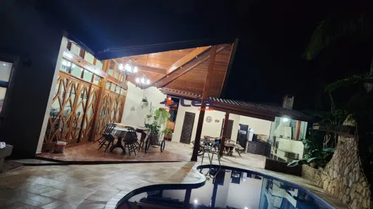 Casa de Condomínio com 4 Quartos à venda, 235m² no Guaratuba, Bertioga