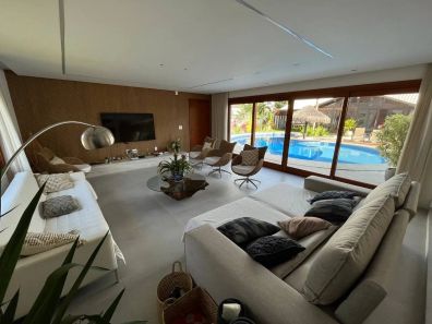 Casa de Condomínio com 4 Quartos à venda, 518m² no Rio Tavares, Florianópolis