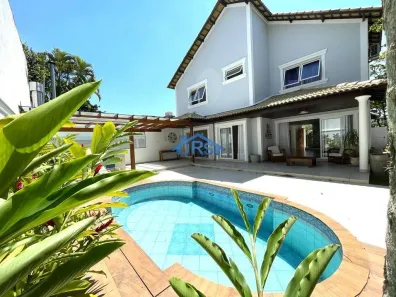 Casa de Condomínio com 4 Quartos à venda, 380m² no Alphaville, Santana de Parnaíba