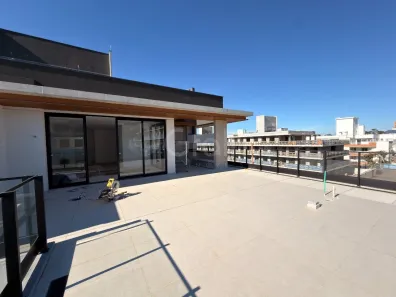 Cobertura com 3 Quartos à venda, 178m² no Campeche, Florianópolis