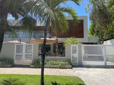 Casa de Condomínio com 8 Quartos à venda, 350m² no Guarajuba (Monte Gordo), Camaçari