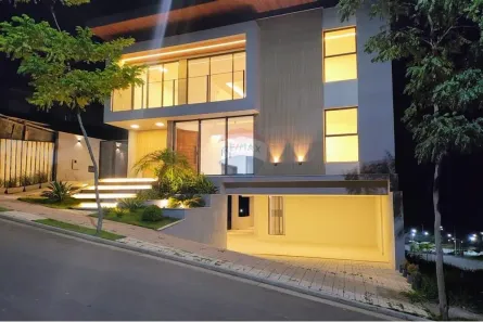 Casa com 4 Quartos à venda, 392m² no Salvaterra, Juiz de Fora