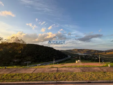 Lote/Terreno à venda, 300m² no Vina Del Mar, Juiz de Fora