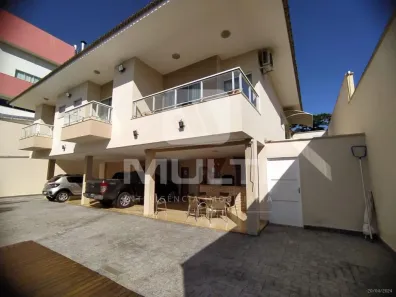Casa com 4 Quartos à venda, 364m² no Cidade Jardim, Uberlândia