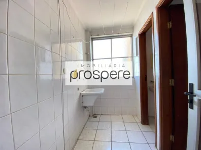 Apartamento com 3 Quartos para alugar, 78m² no Parque São Matheus, Presidente Prudente